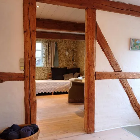 Gamle Skole * Millinge